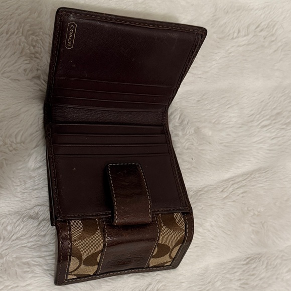 Coach Vintage Monogram Wallet - Picture 3 of 5